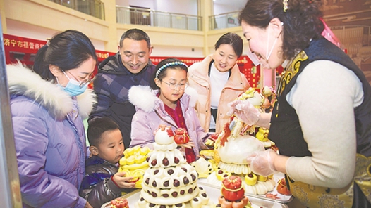 工会陪咱温暖过大年