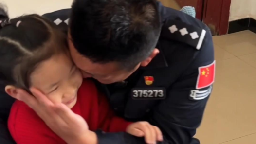 新春走基层｜一口咬下包子，这位戍边硬汉瞬间泪崩！