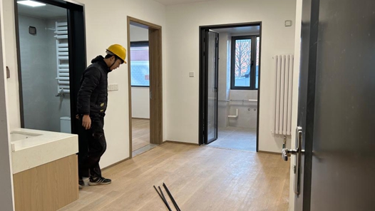 新春走基层｜46天“智造”重生——北京危旧楼“原拆原建”试点观察