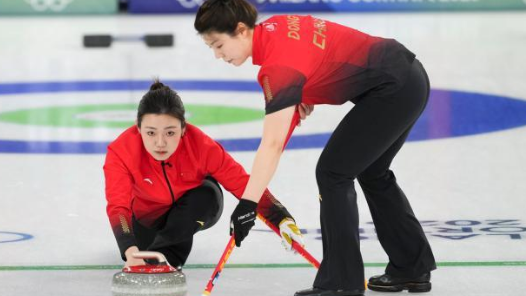 冬奥会｜冰壶综合：中国队三战皆墨