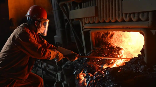 新春走基层｜一家炼钢厂的“数字大脑”