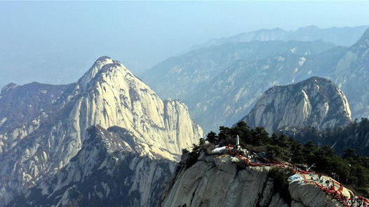 新春走基层｜华山之巅“云端哨”