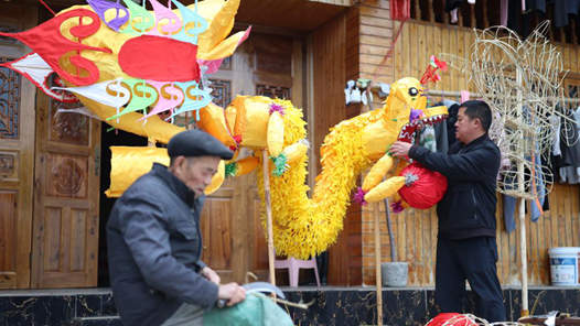 新春走基层｜“仡佬毛龙”传承的两对“黄金搭档”