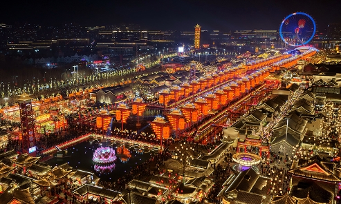 新春走基层｜灯会玩出了新花样