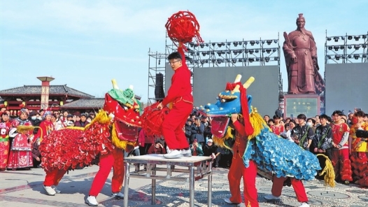新春走基层·我在，我看，我记录｜在火神台，触摸“殷商之源”的根与魂