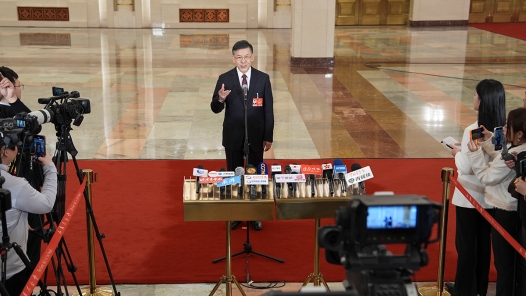 两会·人大开幕｜十四届全国人大四次会议首场“部长通道”集中采访活动举行