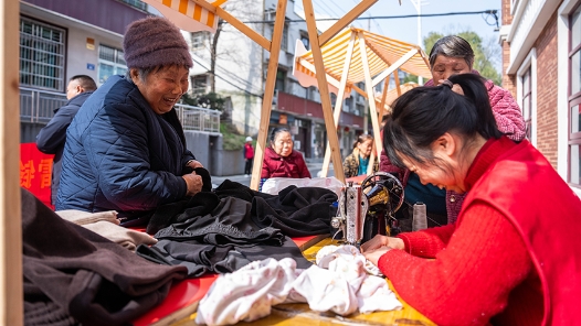 两会新华鲜报｜“干货”！两高报告照见公正司法温度和力度