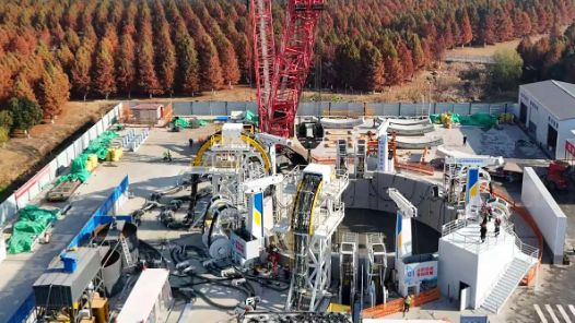 代表委员带来新消息｜王杜娟代表：世界最大直径高铁盾构机将独头掘进11325米