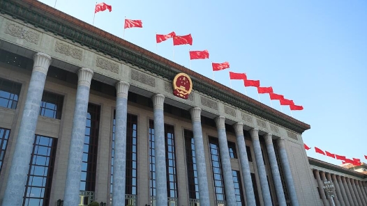 国家发展改革委主任：智能机器人等六大新兴支柱产业相关产值到2030年有望扩大到十万亿元以上