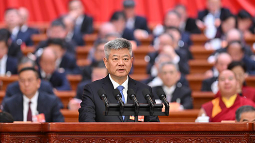 徐新荣：践行绿水青山就是金山银山理念 以高品质生态环境支撑高质量发展