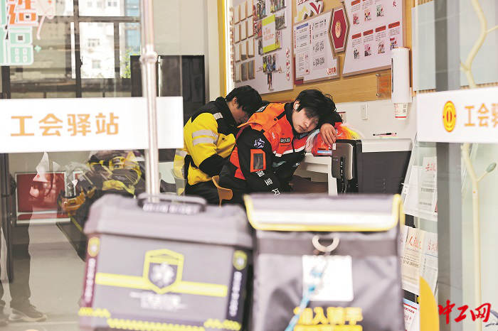 3374599_tpzz_1773992702145_b