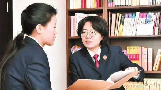 闫璐：用技术手段巧解诉讼难题