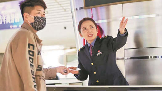 巾帼风采｜小小服务台走出4位全国劳模