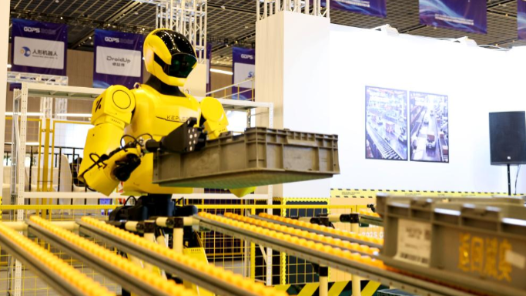 机器人都在忙什么