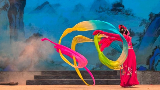 麦田有乡音 剧场有新声——河南青年戏曲人“破圈”记