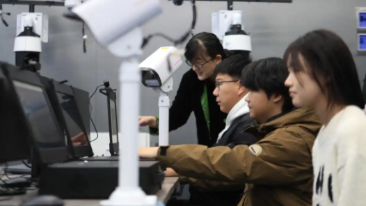 高技能人才培养新观察｜筑通识之基 育大国工匠