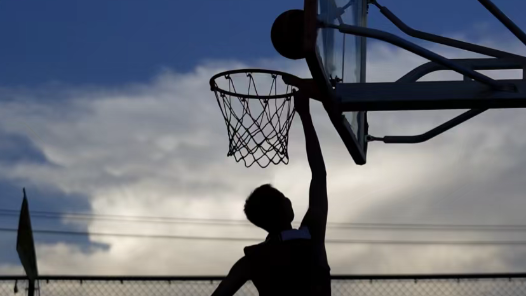 第九届广西万村篮球赛决出冠亚军