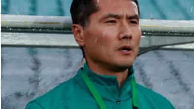 邵佳一：迎战“非洲雄狮”喀麦隆 国足要依靠整体力量