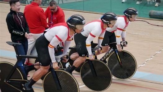 河南场地自行车 轮影传承续锋芒