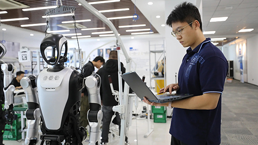 教育部：高校要新设一批适应新技术、新产业、新业态的学科专业