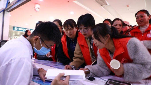 陕西榆林市总工会为600名女职工开展“两癌”筛查