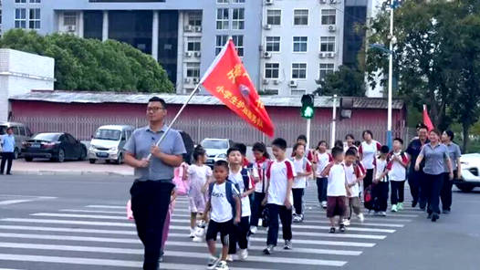 胖东来的风吹进物业圈，河南多地物业争当“生活管家”