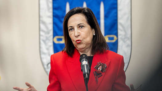 西班牙防相：美以无权决定世界规则