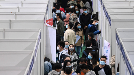 培育新质生产力在行动｜黑龙江哈尔滨：引才聚智兴冰城 科创赋能促发展