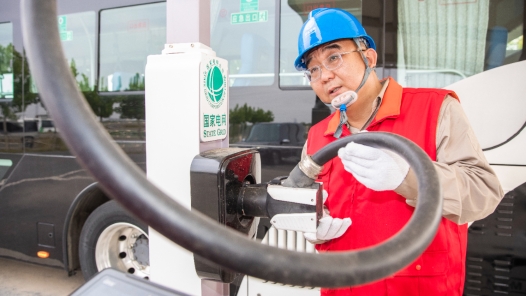 把“终身学习”刻在岗位上