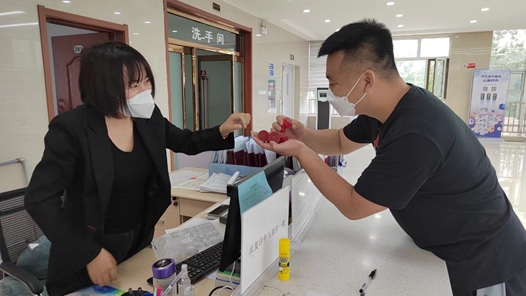 树立和践行正确政绩观｜陕西人社系统：让政策落到基层 让服务贴近群众