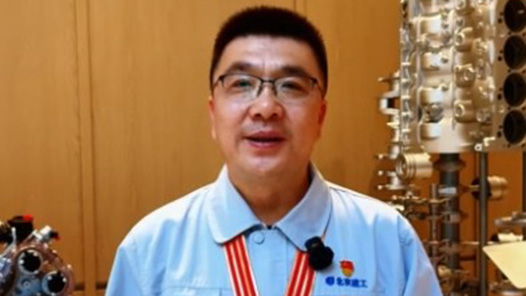 交钱就能拿高级职称？擦亮眼睛！别信！