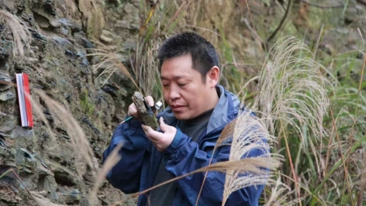 匠心叩山河 寻矿报家国