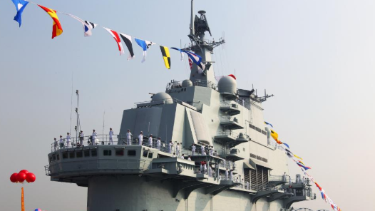 全国各地开展多种活动庆祝人民海军成立77周年