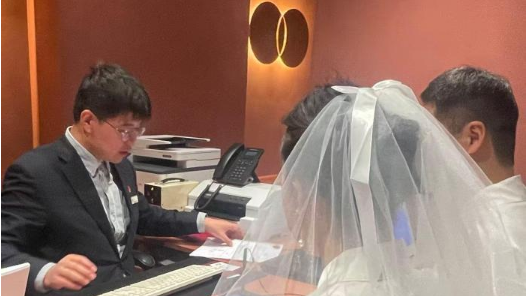 上海迎候“5·20”结婚登记高峰日