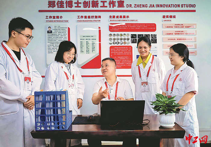 3420795_tpzz_1777280520459_b