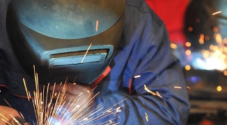 奋斗不息 砥砺前行