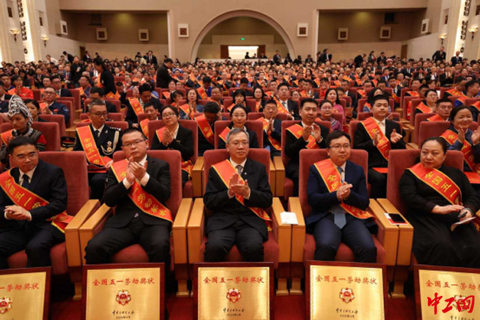 独家图片直击518