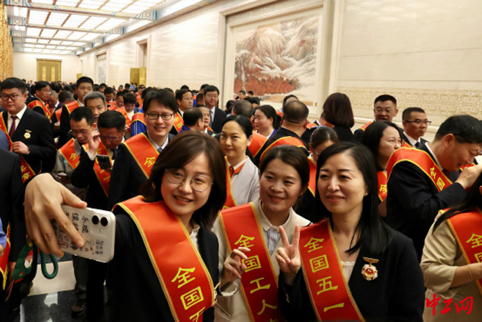 独家图片直击695