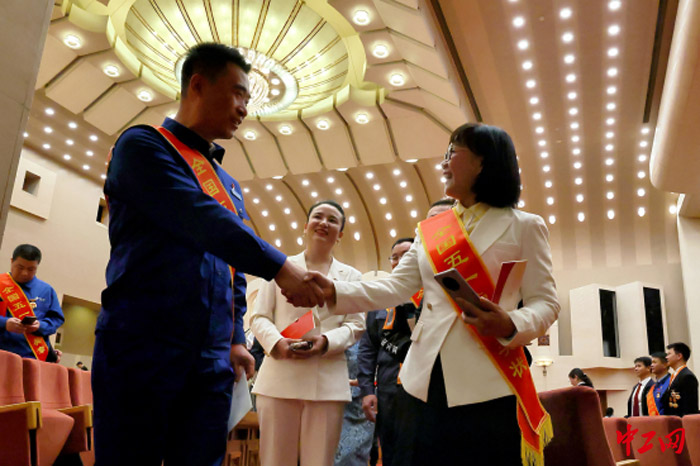 独家图片直击784