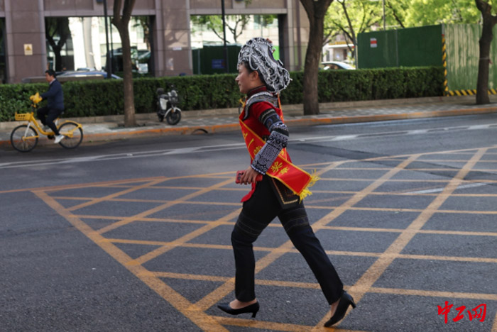 独家图片直击1027