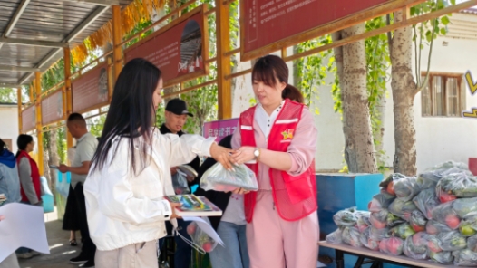 银川金凤区良田镇：旧书换鲜蔬 书香暖人心