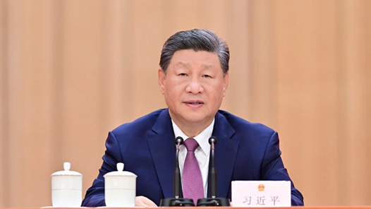 习近平等党和国家领导人向人民英雄敬献花篮