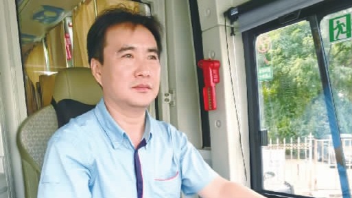 赵二军：十米车厢里的别样温暖