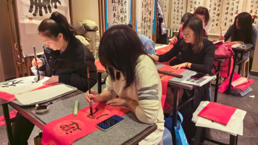山东威海高区总工会：“职工学堂”成职工“幸福课堂”