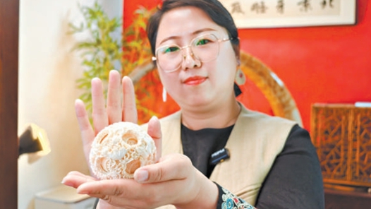 90后牙雕大师蝉联“销冠”