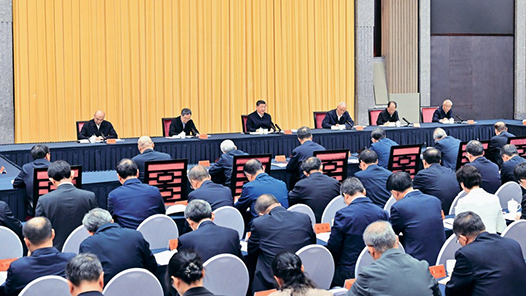 习近平：一体推进教育科技人才发展