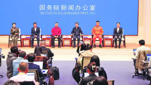文旅光彩照亮百姓生活——来自新征程上奋斗者的故事