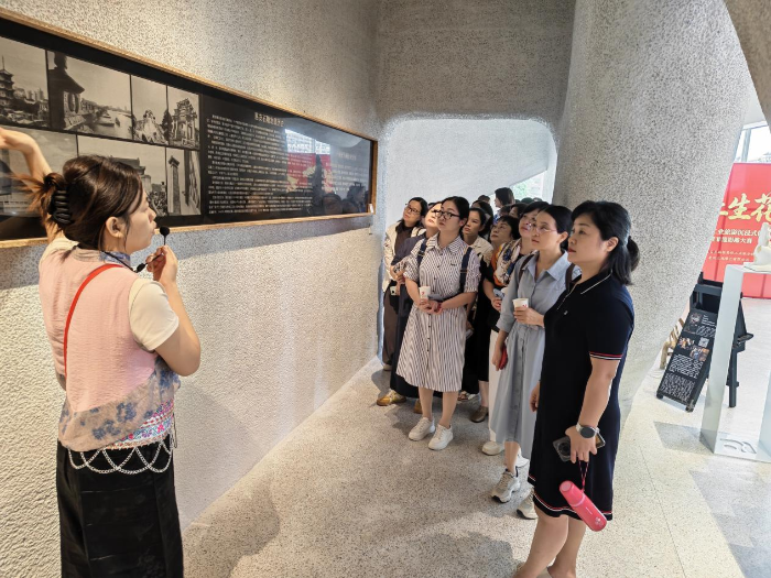 图片2 图片2