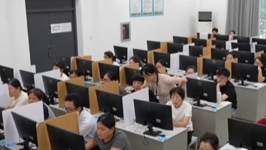 从养老困境到新职业赛道 这份“持证上岗”的工作用专业撑起“老有所护”的未来
