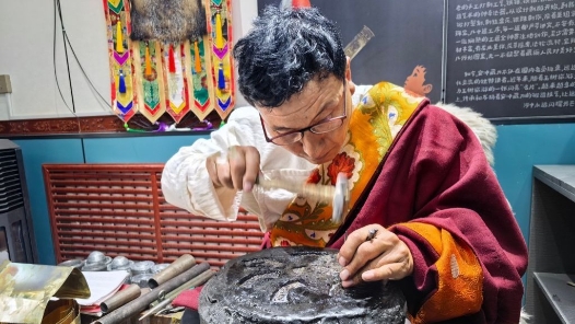 美丽中国行·探访三江源｜青海玉树：“小店经济”看活力